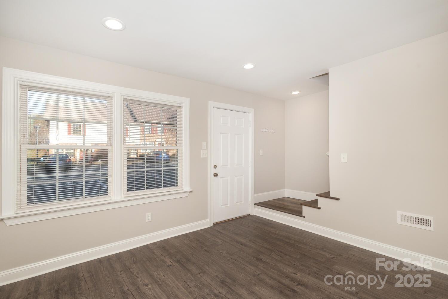 6432 Old Pineville Road Charlotte, NC 28217 - Photo 7 of 29