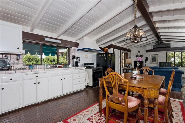 5160 Reeves Road Ojai, CA 93023 - Photo 9 of 22 Gallery Image 9