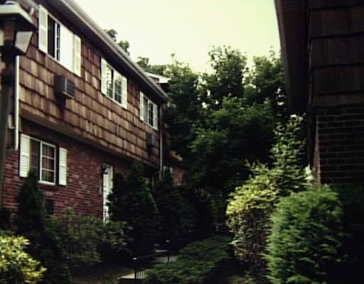 215 P Edgemoor Road, Unit 16 Bridgeport, CT 06606 - Photo 1 of 1 a view of a building front of house