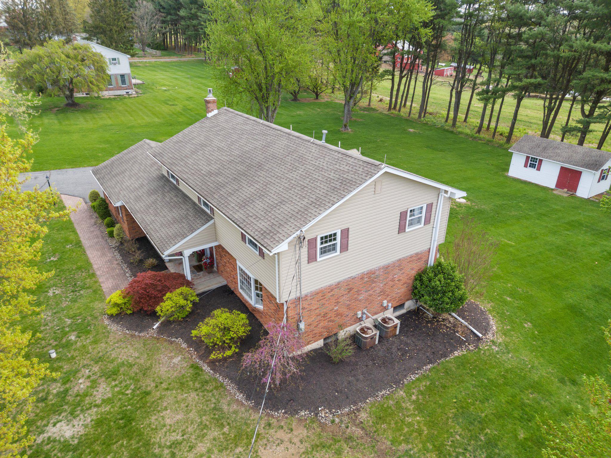 155 Miller Road Barto, PA 19504 - Photo 3 of 39
