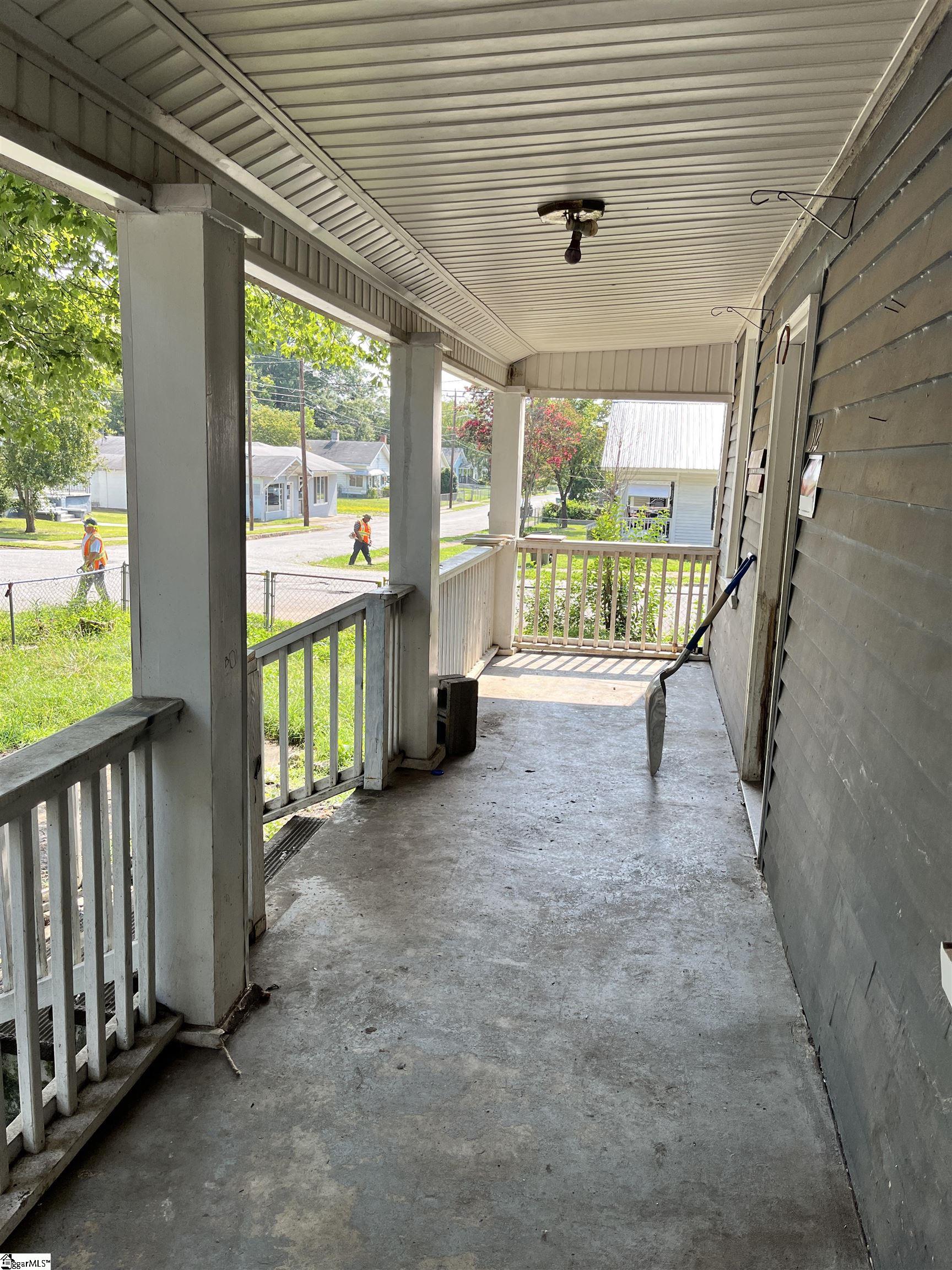 312 Elm Street Gaffney, SC 29340 - Photo 3 of 11 Gallery Image 3