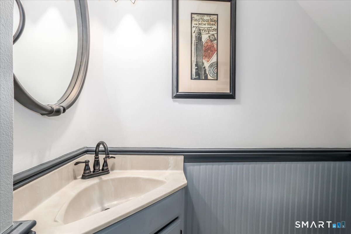203 Whisconier Road Brookfield, CT 06804 - Photo 16 of 40