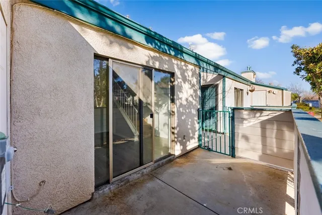 a view of outdoor space