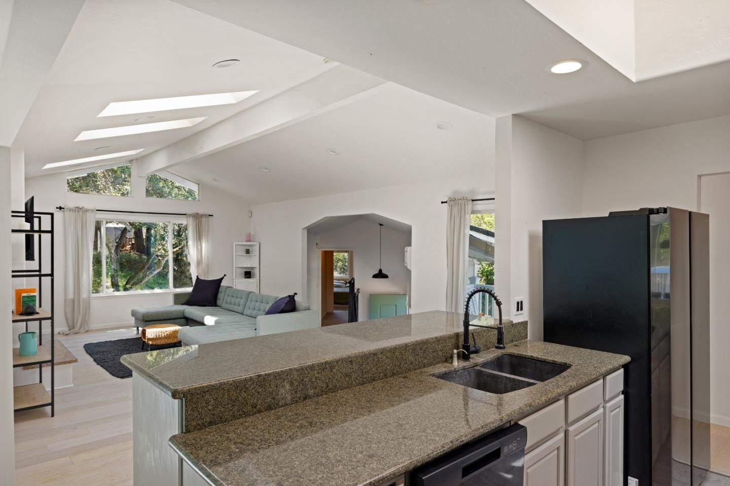 333 White Road Watsonville, CA 95076 - Photo 15 of 43 Gallery Image 15