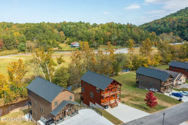 $1,193,000 | 3136 Cherokee Valley Drive, Sevierville, TN 37862