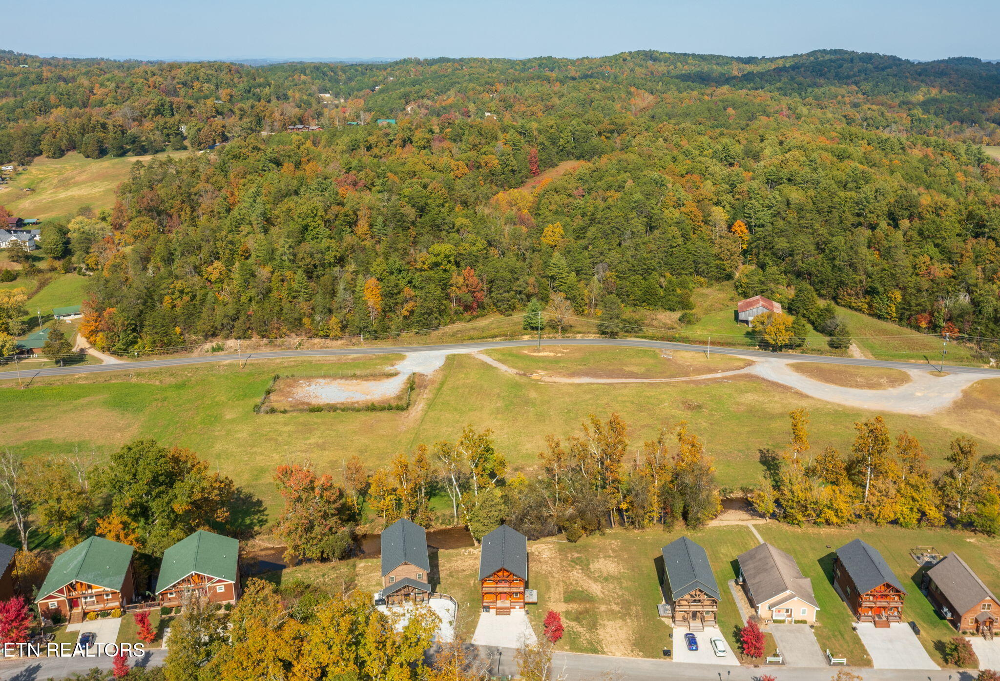 3136 Cherokee Valley Drive Sevierville, TN 37862 - Photo 59 of 59 homesandvideos aerials-10014