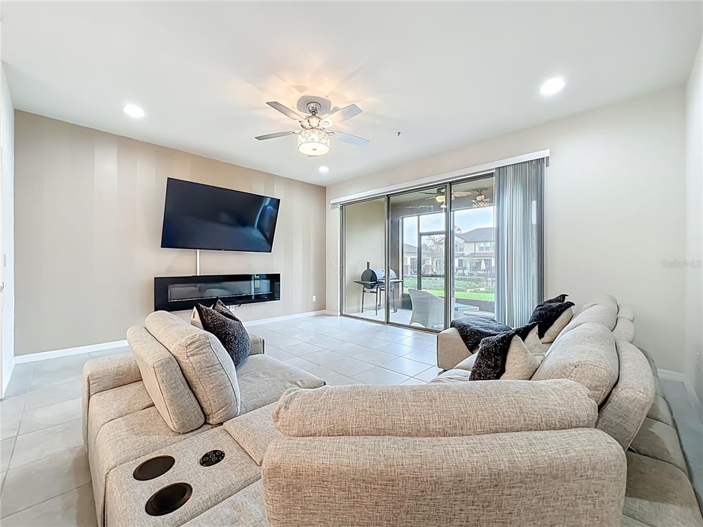 3051 Alessa Loop Apopka, FL 32703 - Photo 16 of 63