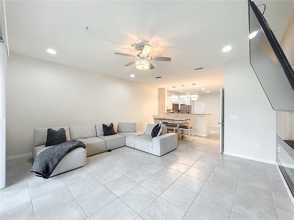 3051 Alessa Loop Apopka, FL 32703 - Photo 19 of 63