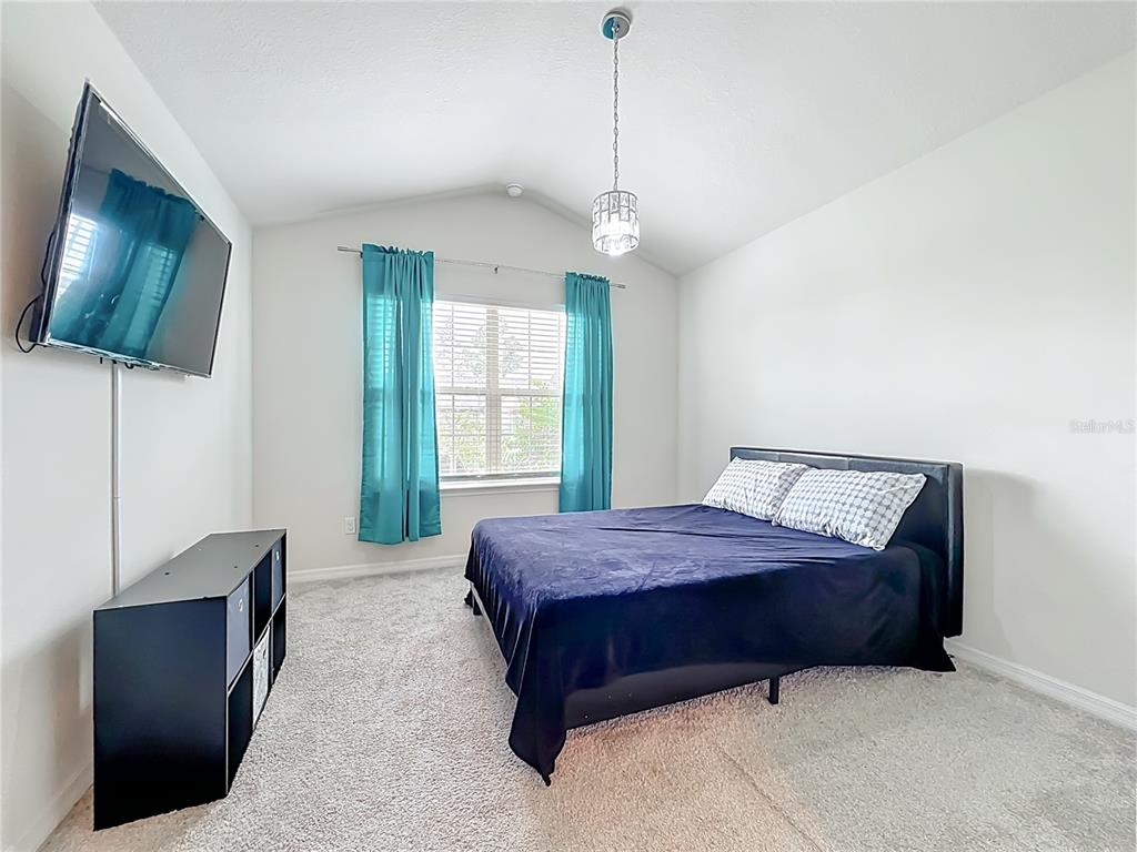 3051 Alessa Loop Apopka, FL 32703 - Photo 33 of 63