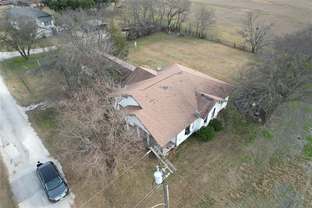 103 West 3rd Street Barry, TX 75102 - Photo 14 of 40