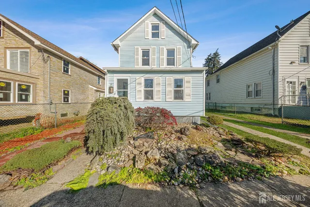 $475,000 | 21 Henry Street, Freehold, NJ 07728