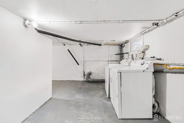 $475,000 | 21 Henry Street, Freehold, NJ 07728