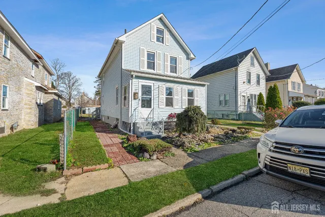 $475,000 | 21 Henry Street, Freehold, NJ 07728