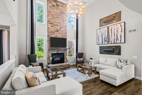 $1,225,000 | 103 Haines Court, Line Lexington, PA 18932