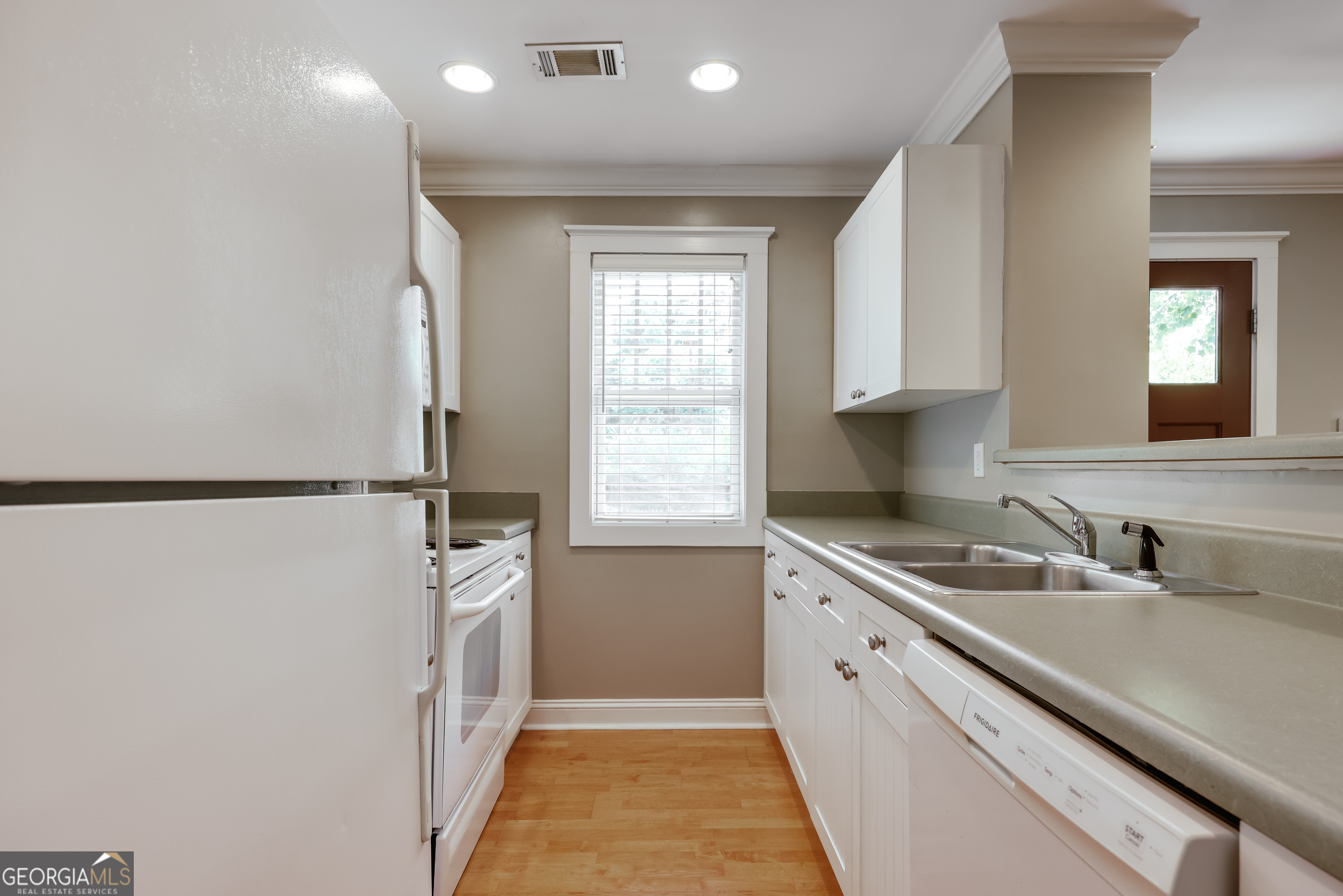 490 Barnett Shoals Road, Unit 416 Athens, GA 30605 - Photo 20 of 26