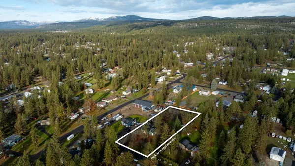 $559,000 | 11448 West Meadowview Lane, Nine Mile Falls, WA 99026