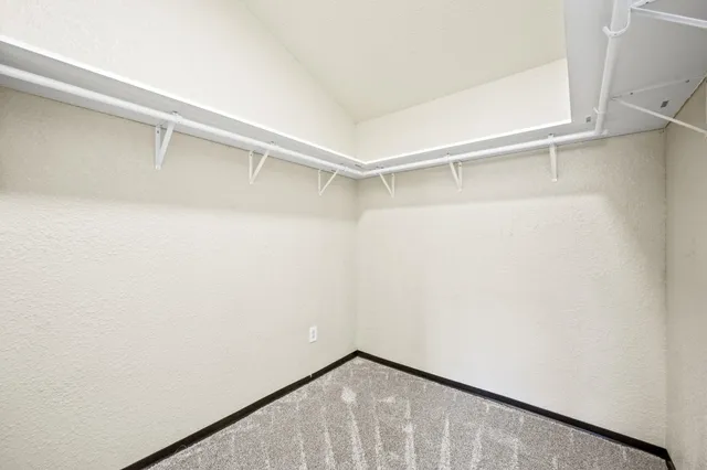 $575,000 | 11448 West Meadowview Lane, Nine Mile Falls, WA 99026