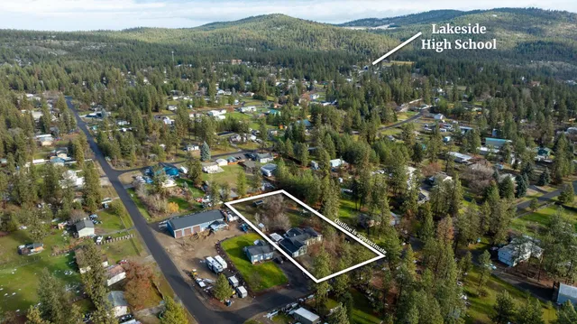 $575,000 | 11448 West Meadowview Lane, Nine Mile Falls, WA 99026