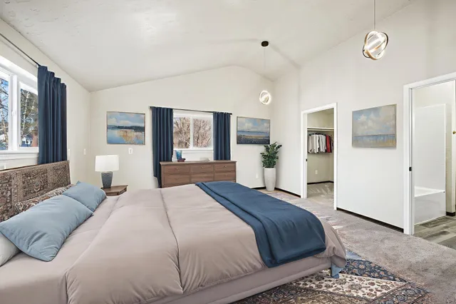 $575,000 | 11448 West Meadowview Lane, Nine Mile Falls, WA 99026