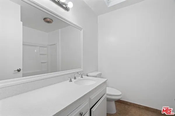 $2,800 | 1420 South Bedford Street, Unit 305, Los Angeles, CA 90035