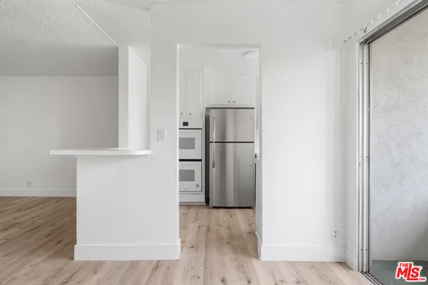 $2,800 | 1420 South Bedford Street, Unit 305, Los Angeles, CA 90035