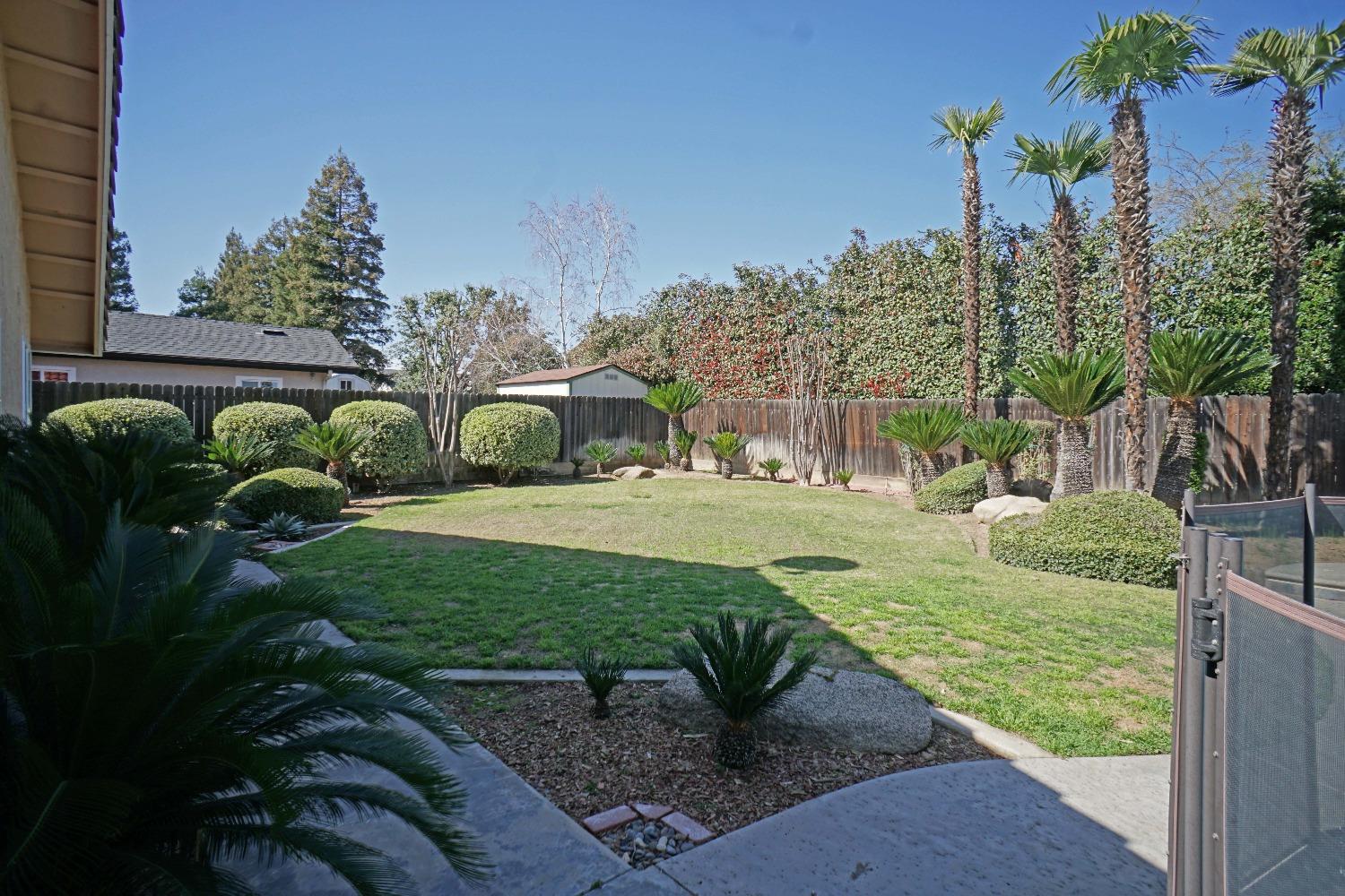 2197 Polson Avenue Clovis, CA 93611 - Photo 38 of 42 a view of a garden