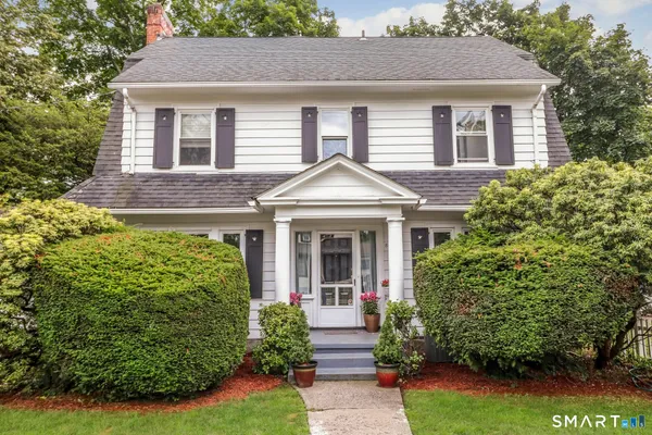 $739,900 | 875 Cleveland Avenue, Bridgeport, CT 06604