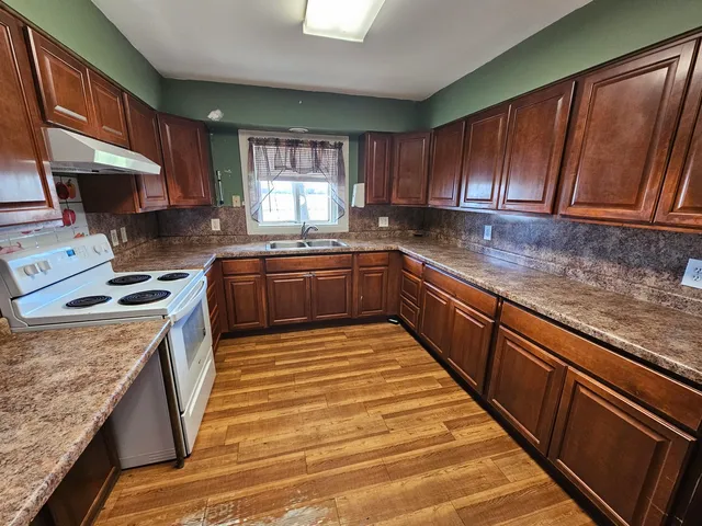 $135,000 | 11078 North 200th Street, Oblong, IL 62449