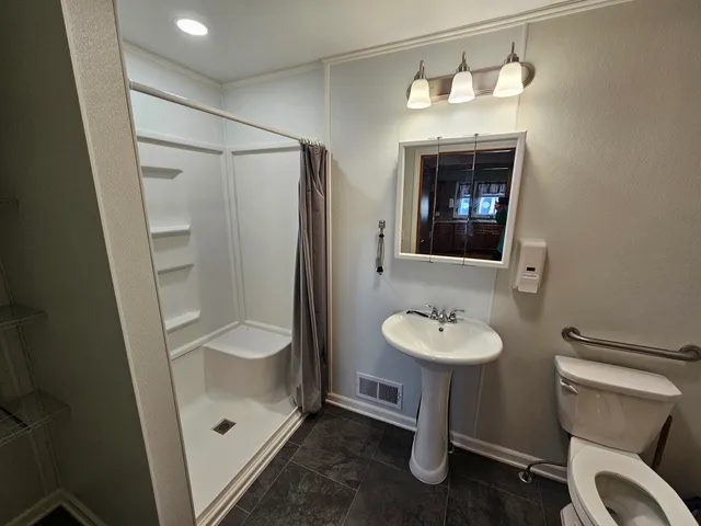 $135,000 | 11078 North 200th Street, Oblong, IL 62449