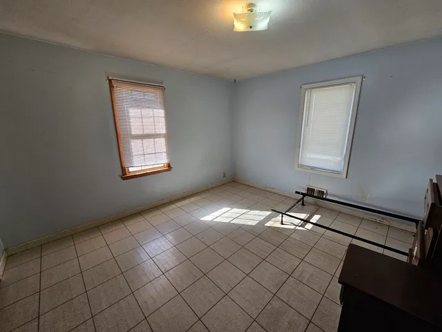 $135,000 | 11078 North 200th Street, Oblong, IL 62449