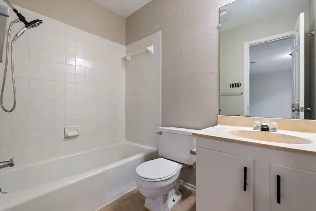 $1,450 | 9209 Kempler Drive, Unit B, Austin, TX 78748