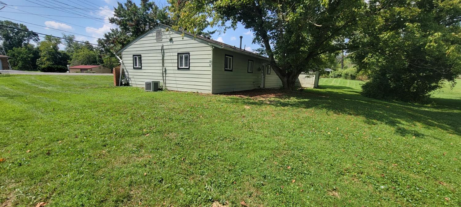 576 Davis Road Cincinnati, OH 45255 - Photo 16 of 18 Gallery Image 16