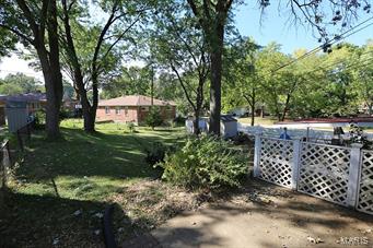 8133 MacKenzie Road St. Louis, MO 63123 - Photo 20 of 22 Gallery Image 20