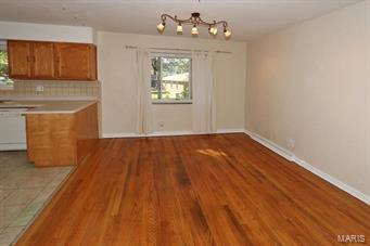 8133 MacKenzie Road St. Louis, MO 63123 - Photo 6 of 22 Gallery Image 6