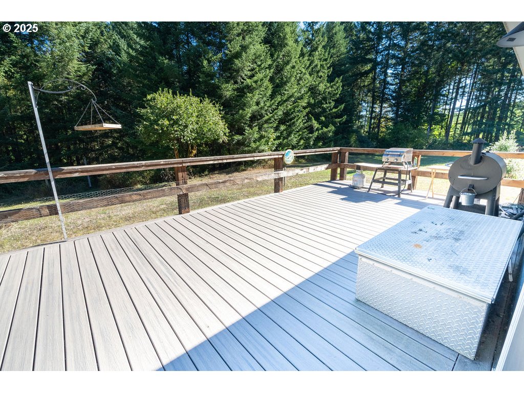 35349 Blitz Lane Blodgett, OR 97326 - Photo 35 of 47 a view of balcony with seating space