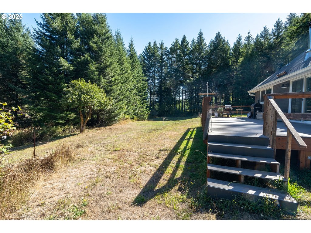 35349 Blitz Lane Blodgett, OR 97326 - Photo 41 of 47 a view of outdoor space and yard