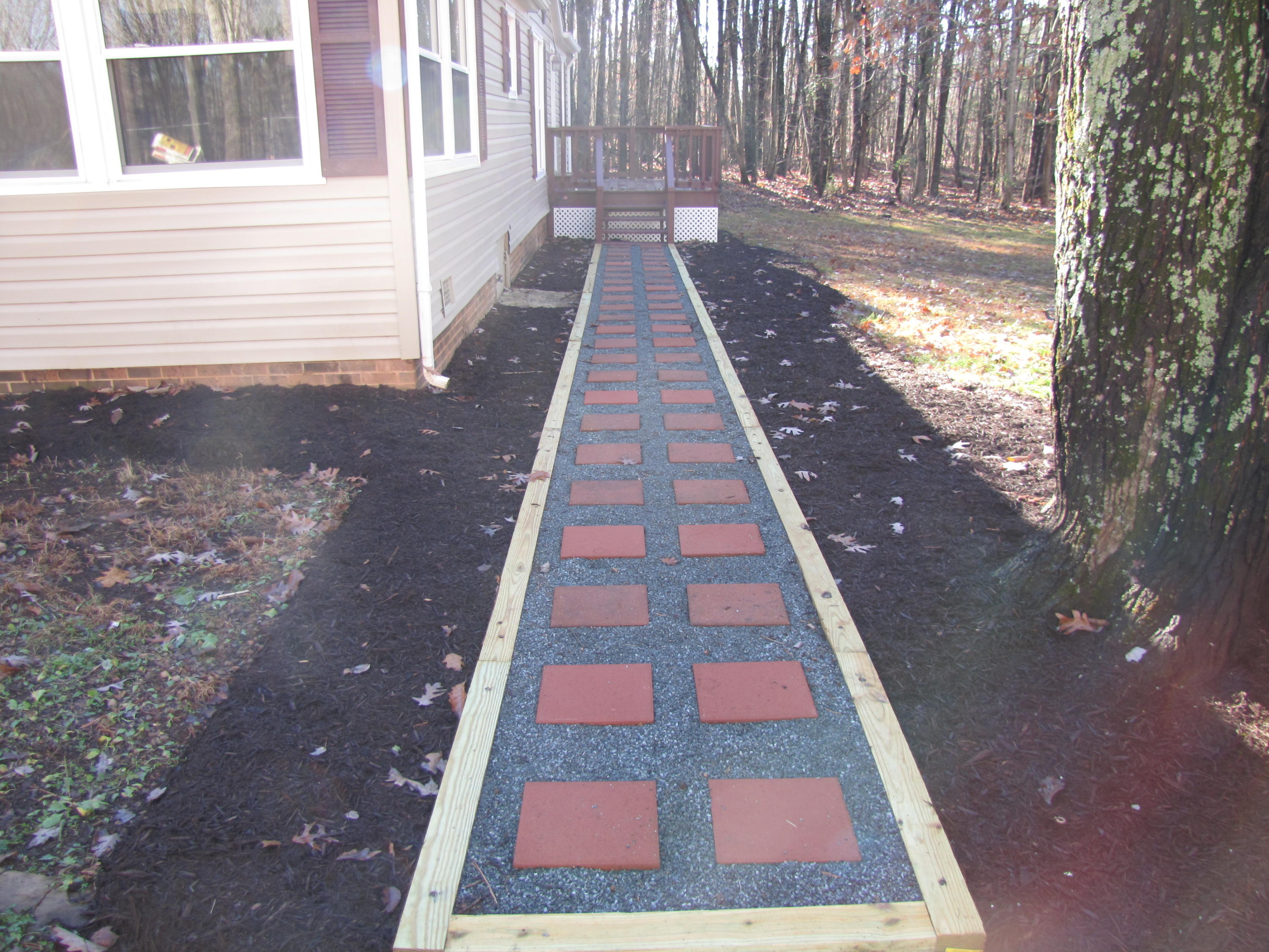 1288 Wapiti Run Road Moneta, VA 24121 - Photo 3 of 22 IMG_2709
