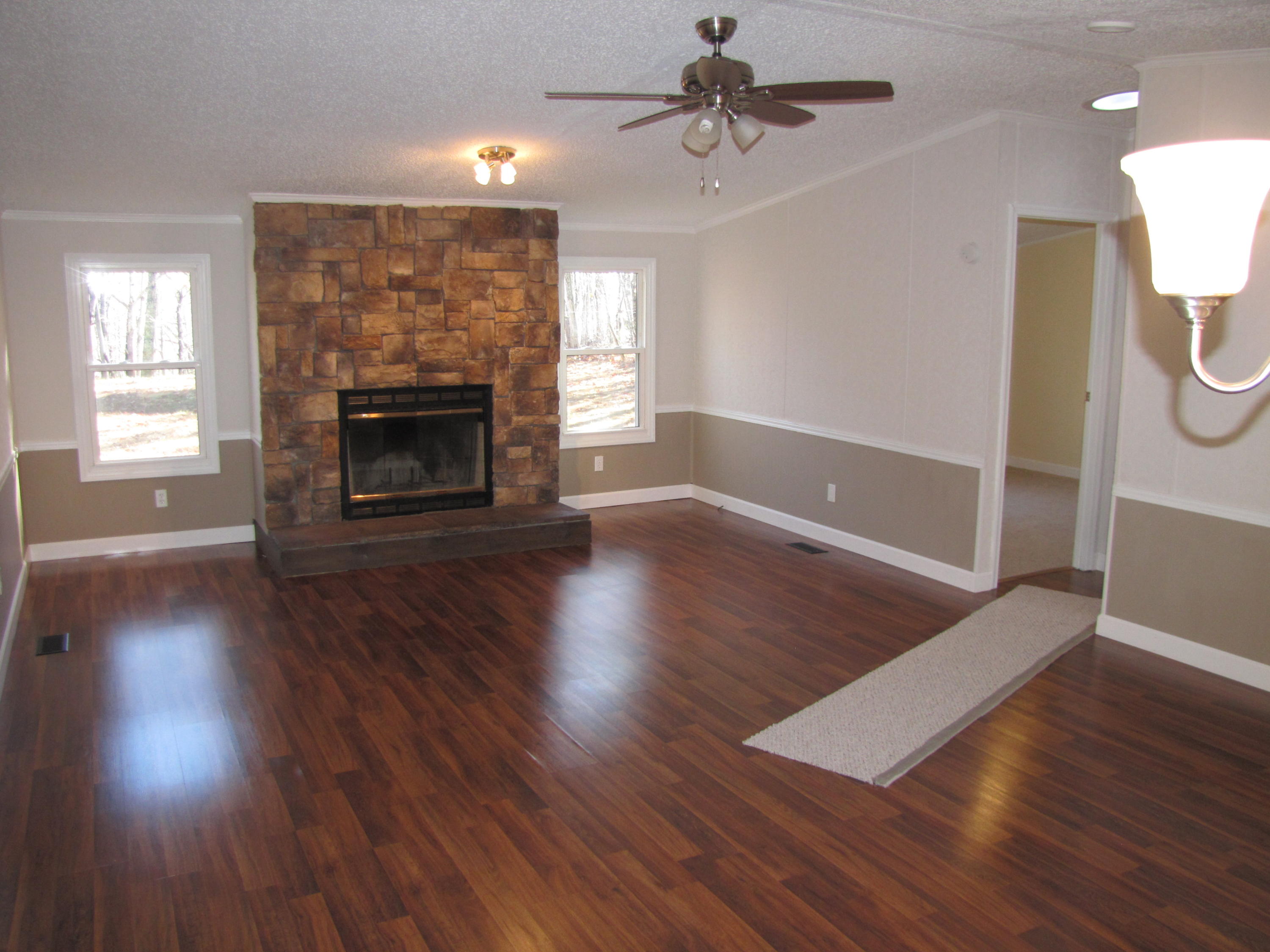 1288 Wapiti Run Road Moneta, VA 24121 - Photo 5 of 22 IMG_2686