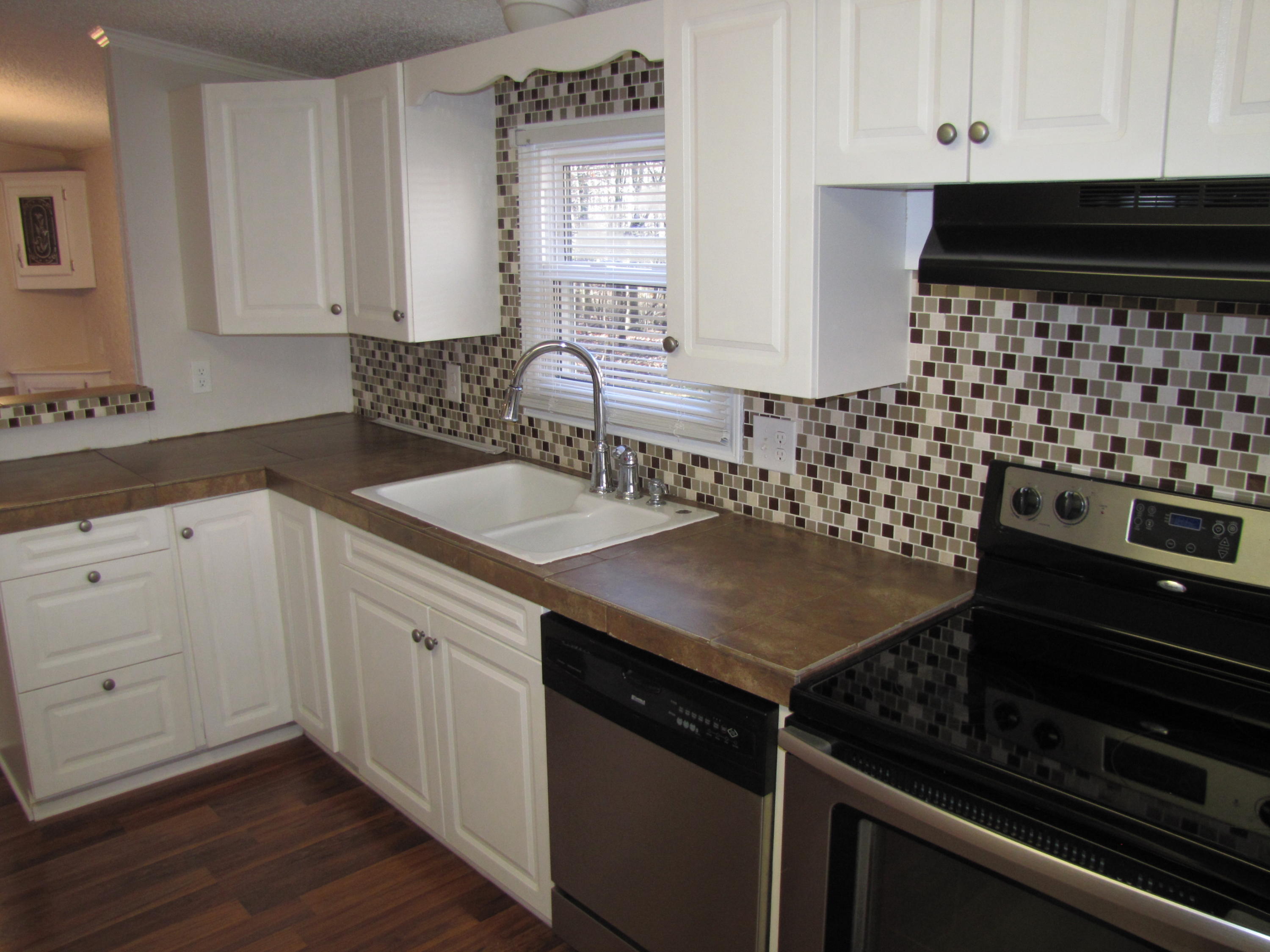 1288 Wapiti Run Road Moneta, VA 24121 - Photo 8 of 22 IMG_2699
