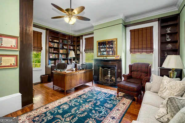 a view of walk in closet