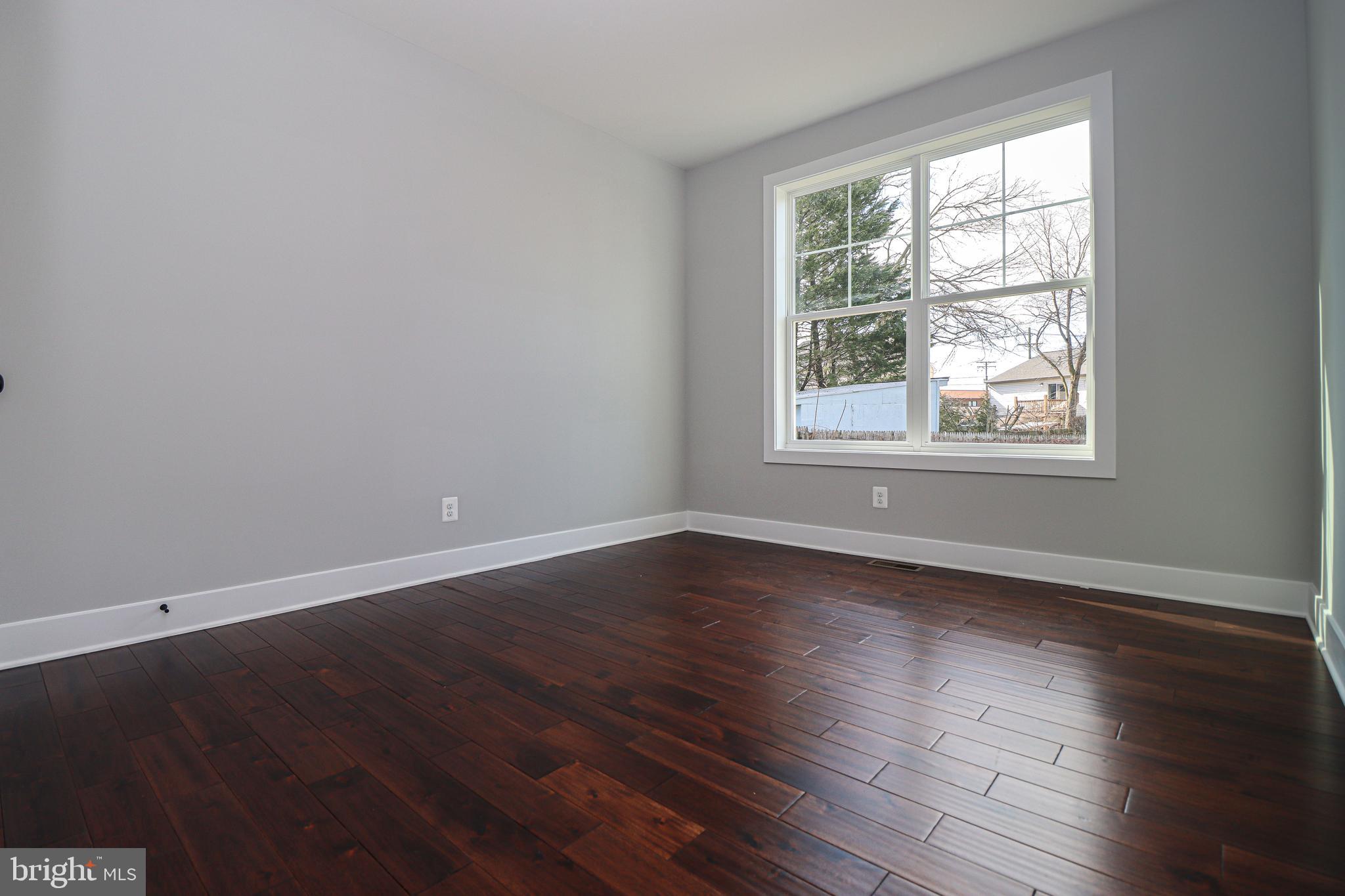 36 Chrisba Road Severna Park, MD 21146 - Photo 16 of 61 Main Floor Bedroom #5