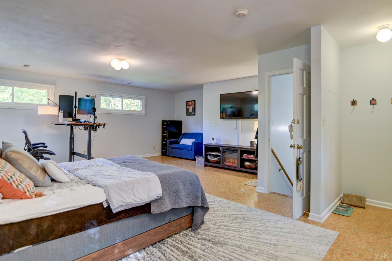 5147 Wedgewood Road Lynchburg, VA 24503 - Photo 29 of 74 Gallery Image 29