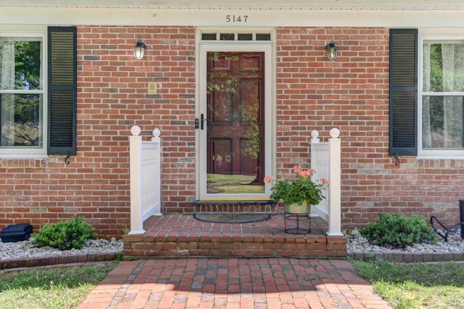 5147 Wedgewood Road Lynchburg, VA 24503 - Photo 4 of 74 Gallery Image 4
