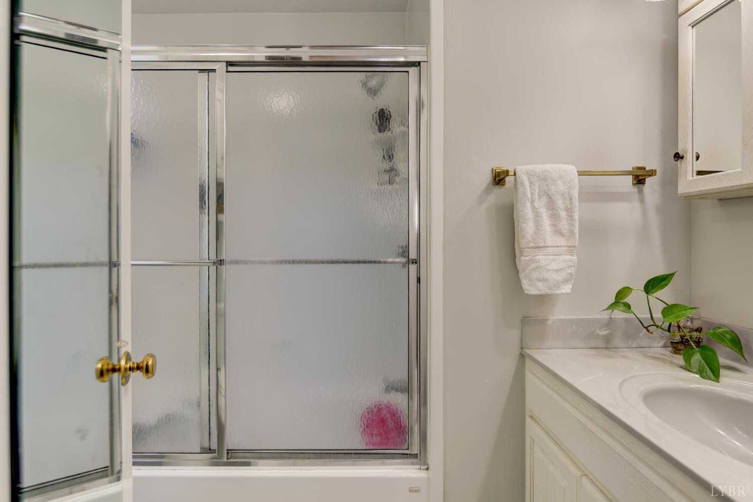 5147 Wedgewood Road Lynchburg, VA 24503 - Photo 45 of 74 Gallery Image 45
