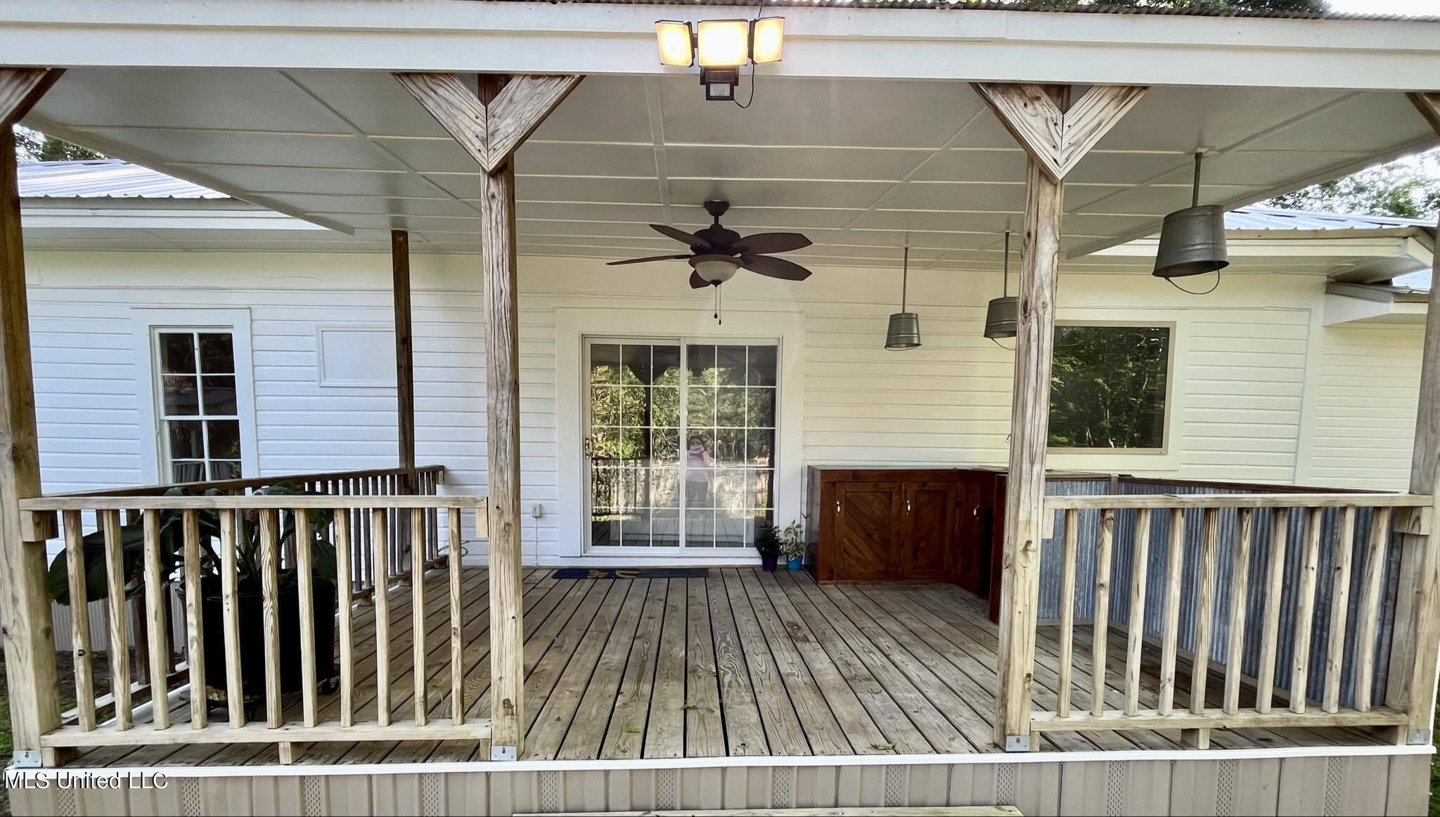 608 Goodwater Road Northwest Magee, MS 39111 - Photo 33 of 50 ca985afa-3f4b-410a-9684-f9a7e8cb9a9c