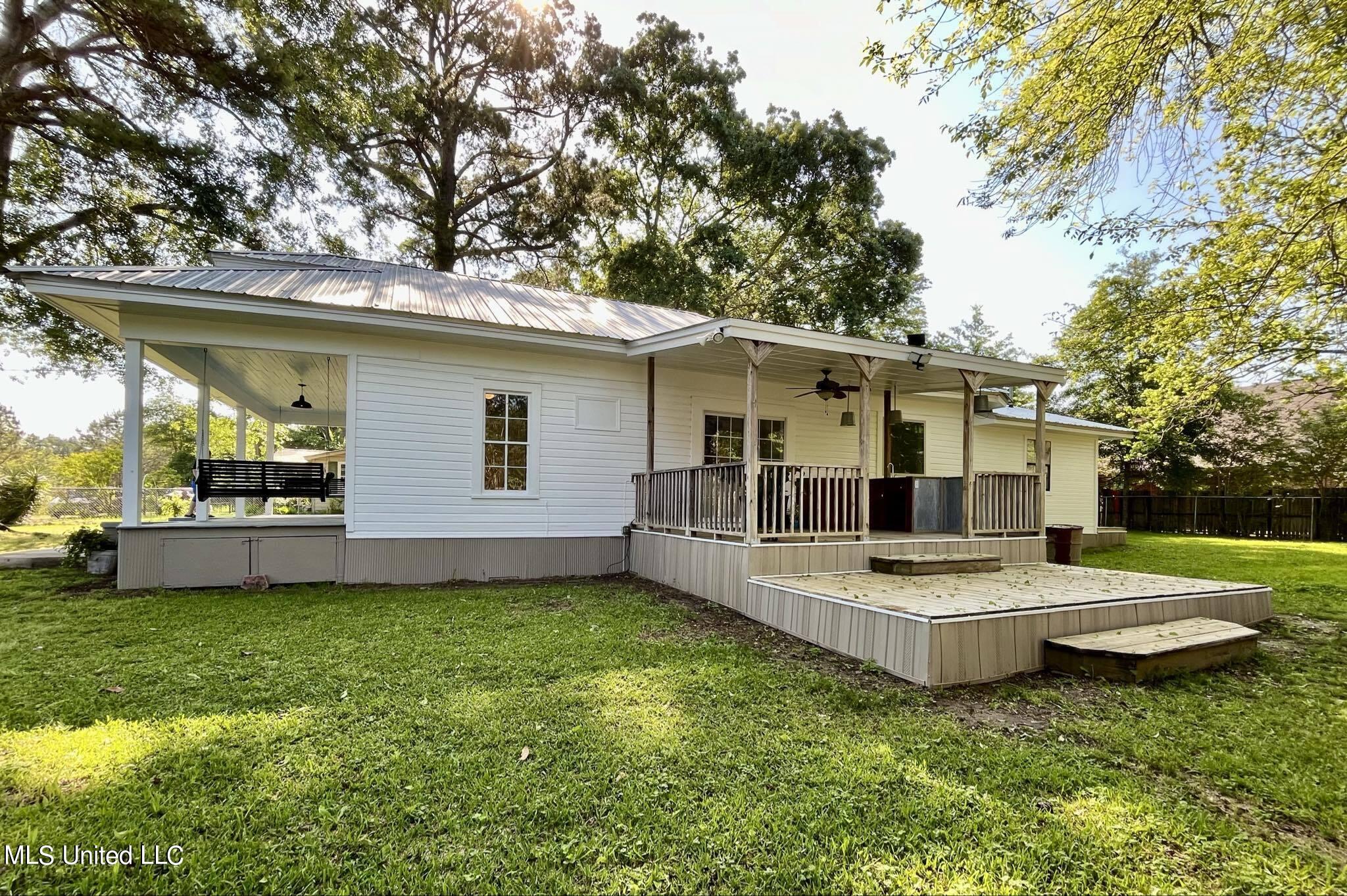 608 Goodwater Road Northwest Magee, MS 39111 - Photo 36 of 50 ac4a4274-bf8b-4fa8-8fdf-a3f13dd13ab2