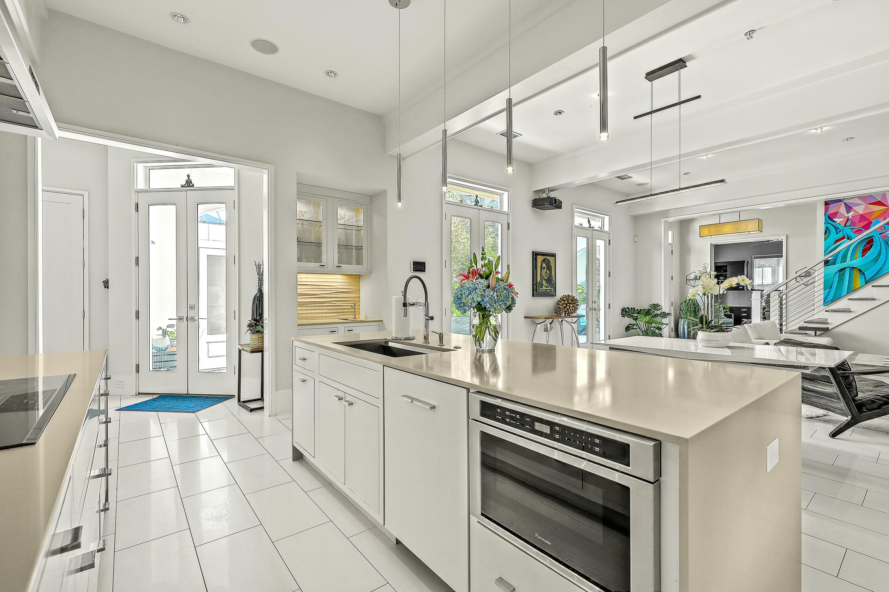 105 May Lane Mount Pleasant, SC 29464 - Photo 8 of 56 tempImageTUurh4