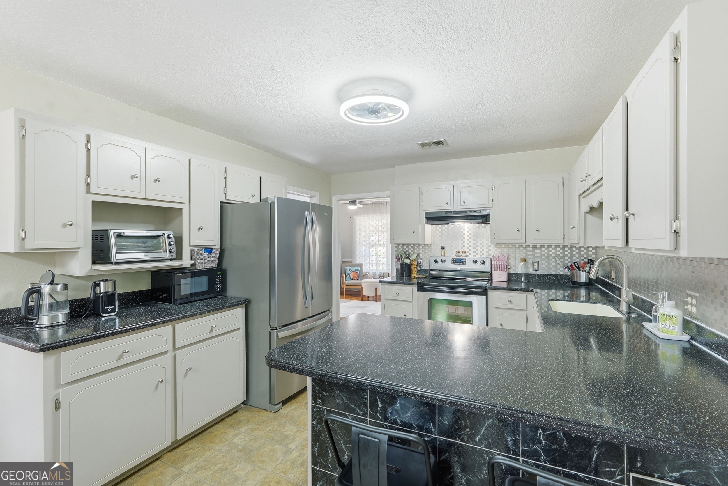 1904 Bluestone Loop Hinesville, GA 31313 - Photo 14 of 29