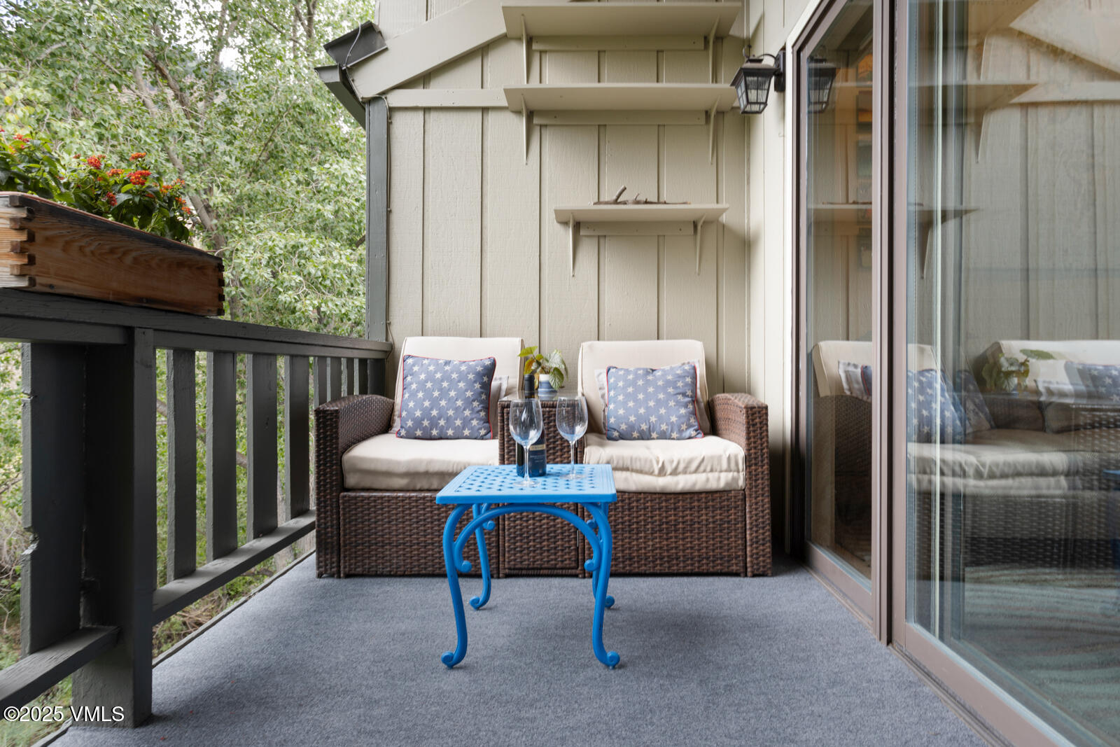 903 North Frontage Road West, Unit 14 Vail, CO 81657 - Photo 11 of 34 903 N Frontage Rd W 14 MLS-1