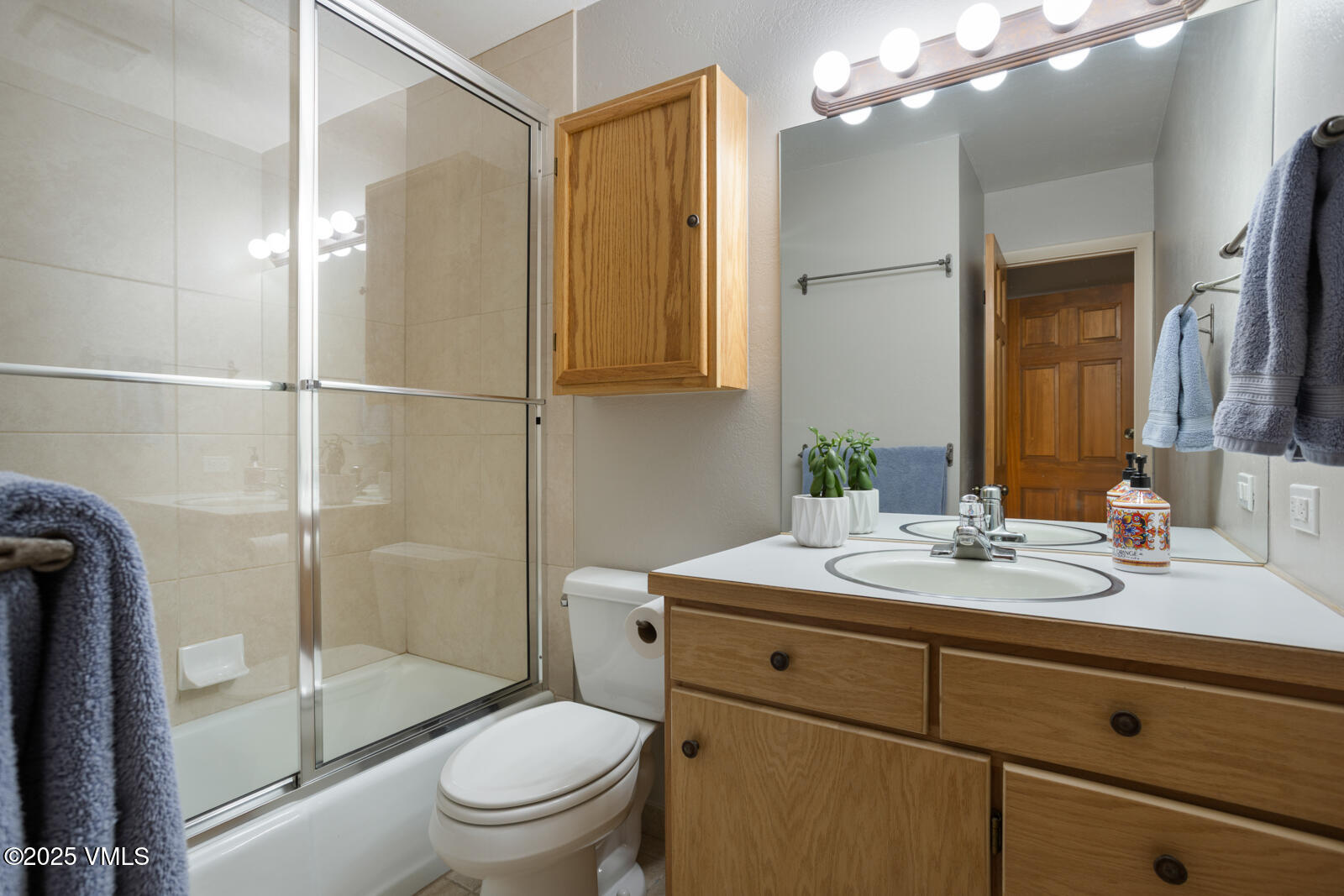 903 North Frontage Road West, Unit 14 Vail, CO 81657 - Photo 19 of 34 903 N Frontage Rd W 14 MLS-26